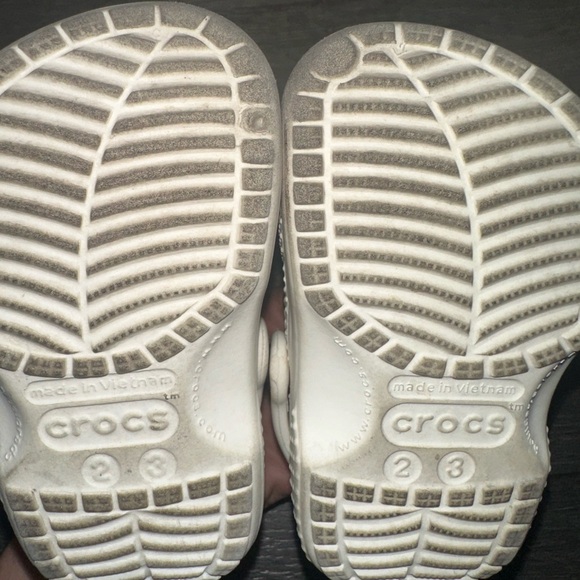 CROCS White Slippers Classic Design - Picture 4 of 5